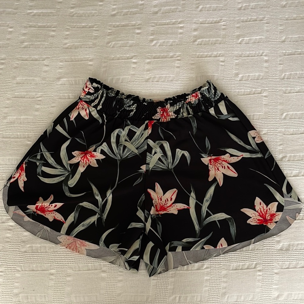 MANGO shorts